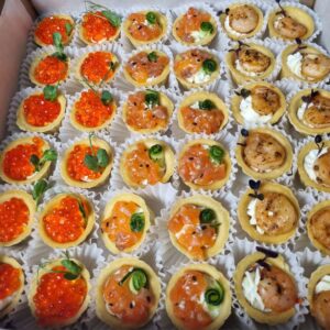 Сет мини-тарталеток с морепродуктами- 36 шт.